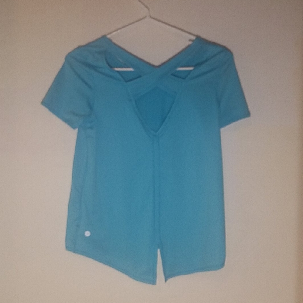 Athletic open-back top